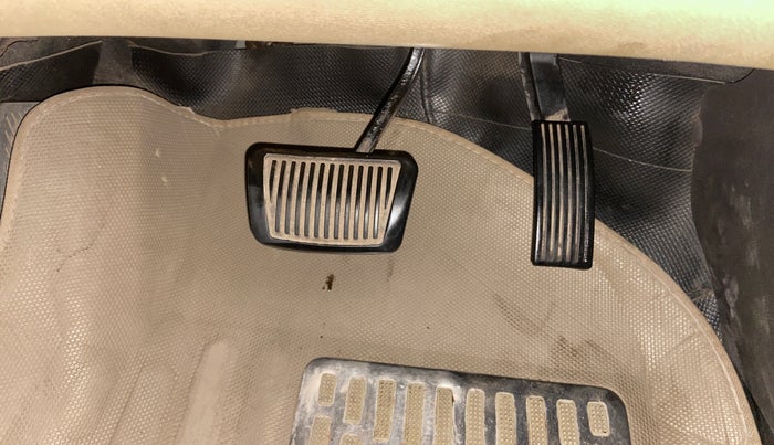 2016 Hyundai Verna 1.6 VTVT SX AT, Petrol, Automatic, 69,543 km, Pedals