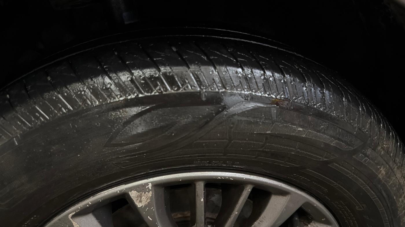 2019 Maruti Ertiga ZXI+ SHVS, Petrol, Manual, 87,662 km, Left Front Tyre Tread