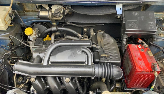 2017 Renault Kwid CLIMBER 1.0 AMT, Petrol, Automatic, 39,733 km, Engine View