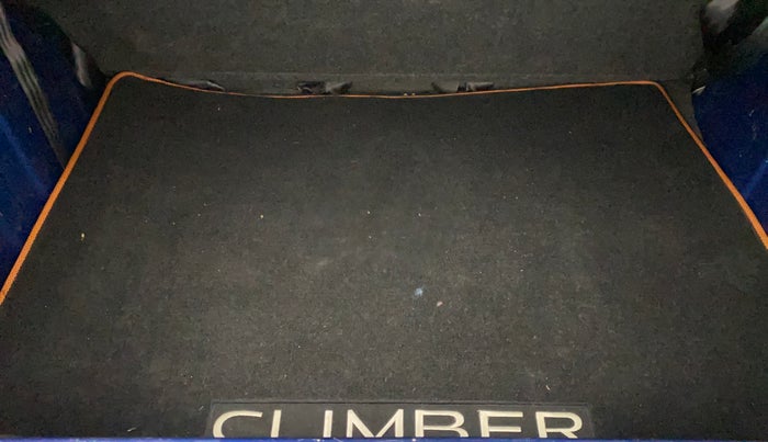 2017 Renault Kwid CLIMBER 1.0 AMT, Petrol, Automatic, 39,733 km, Boot Inside