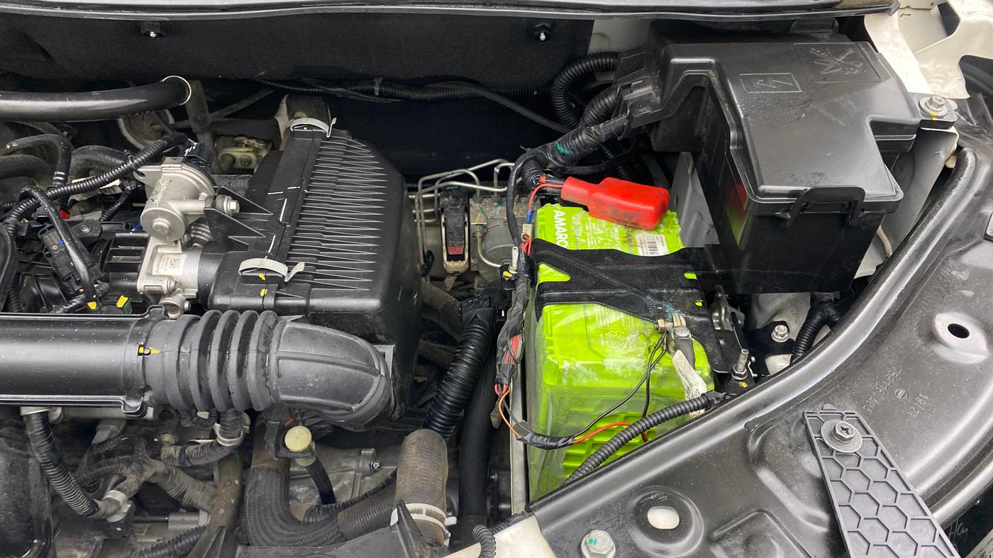 2023 Nissan MAGNITE XE, Petrol, Manual, 27,973 km, Engine View - Left