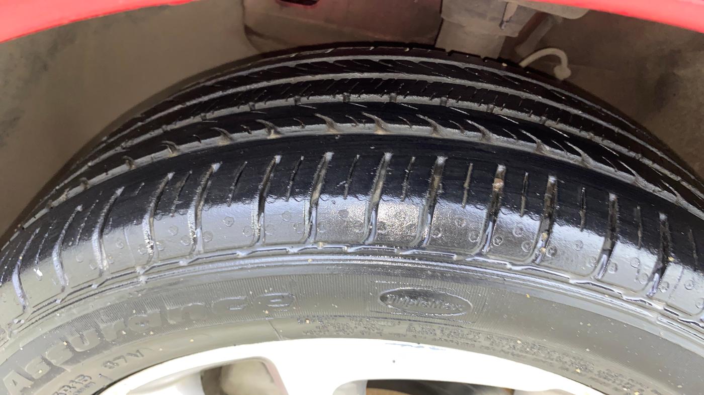 2014 Hyundai Elite i20 ASTA 1.2, Petrol, Manual, 36,806 km, Left Front Tyre Tread