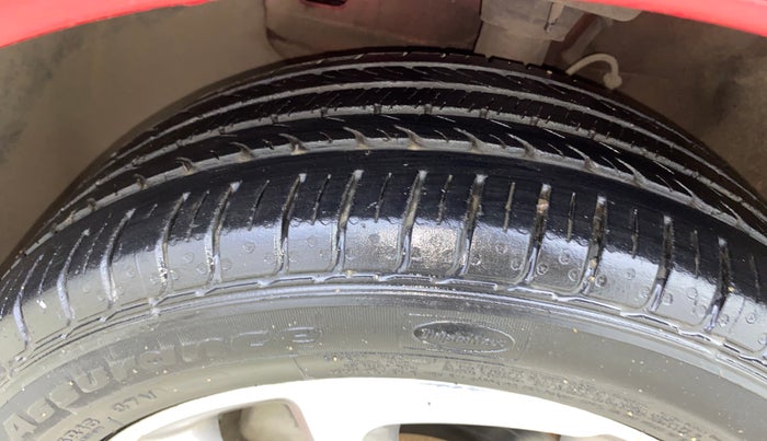 2014 Hyundai Elite i20 ASTA 1.2, Petrol, Manual, 36,806 km, Left Front Tyre Tread