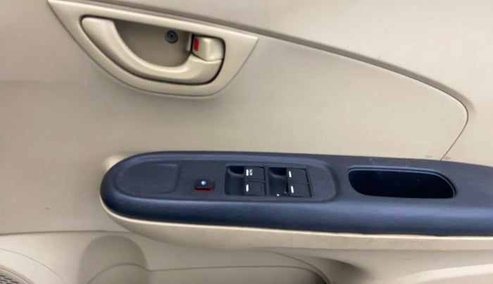 2014 Honda Amaze 1.2L I-VTEC E, Petrol, Manual, 82,320 km, Driver Side Door Panels Control