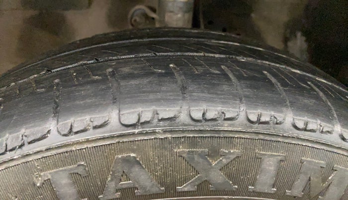 2014 Honda Amaze 1.2L I-VTEC E, Petrol, Manual, 82,320 km, Left Front Tyre Tread