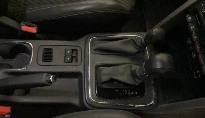 2021 Mahindra Thar LX PETROL HT 4WD AT, Petrol, Automatic, 29,926 km, Gear Lever