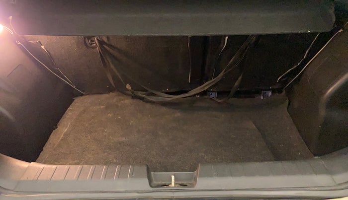 2017 Maruti Baleno ZETA PETROL 1.2, Petrol, Manual, 49,612 km, Boot Inside
