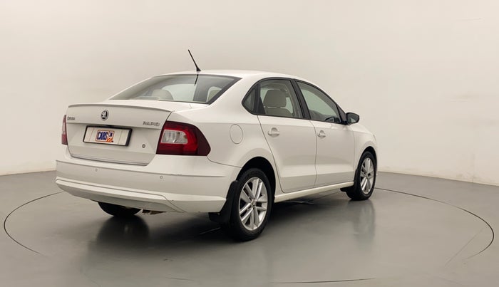 2017 Skoda Rapid STYLE 1.5 TDI AT, Diesel, Automatic, 73,195 km, Right Back Diagonal