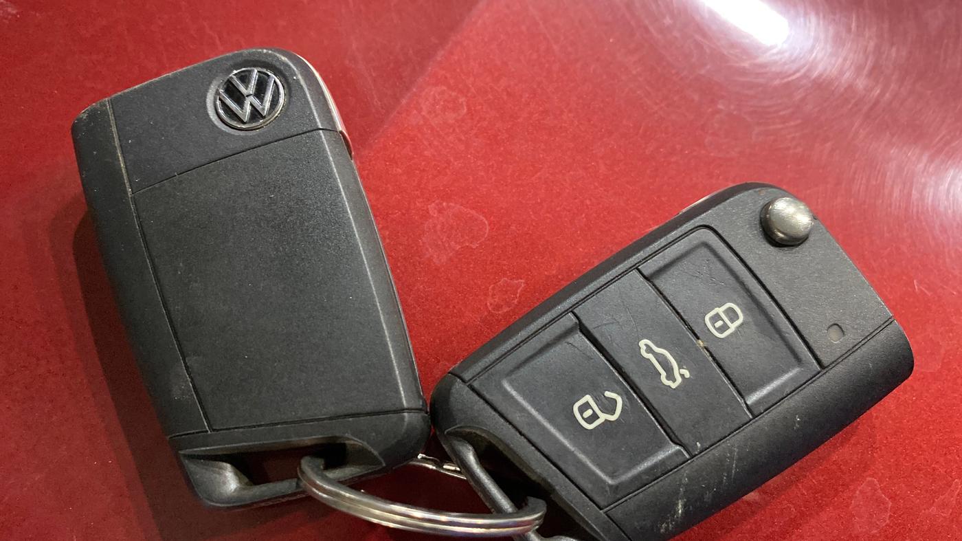 2023 Volkswagen VIRTUS HIGHLINE TSI 1.0 MT, Petrol, Manual, 6,278 km, Key Close Up