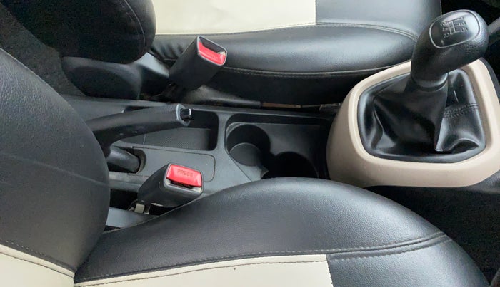 2015 Hyundai Grand i10 MAGNA 1.2 VTVT, Petrol, Manual, 45,821 km, Gear Lever