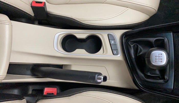 2021 MG HECTOR SHARP 2.0 DIESEL, Diesel, Manual, 84,312 km, Gear Lever