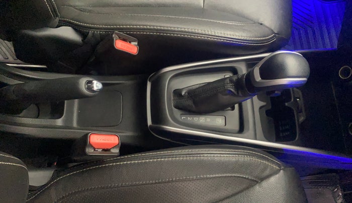 2021 Maruti XL6 ALPHA AT, Petrol, Automatic, 48,681 km, Gear Lever