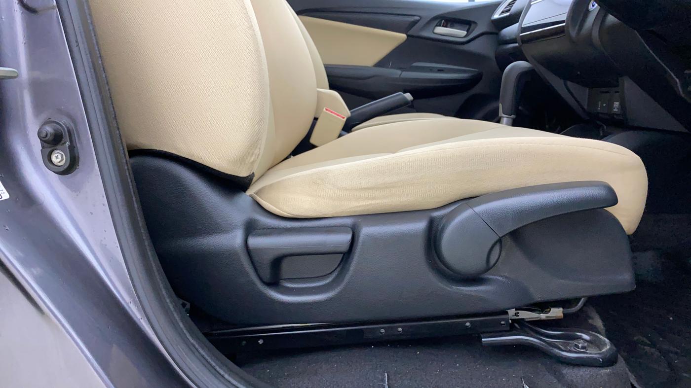2019 Honda Jazz 1.2L I-VTEC V CVT, Petrol, Automatic, 22,299 km, Driver Side Adjustment Panel