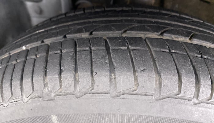 2018 Nissan Micra XV CVT, Petrol, Automatic, 11,731 km, Left Front Tyre Tread