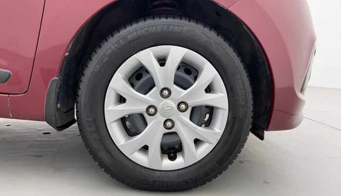 2015 Hyundai Grand i10 SPORTZ 1.2 KAPPA VTVT, Petrol, Manual, 59,539 km, Right Front Wheel