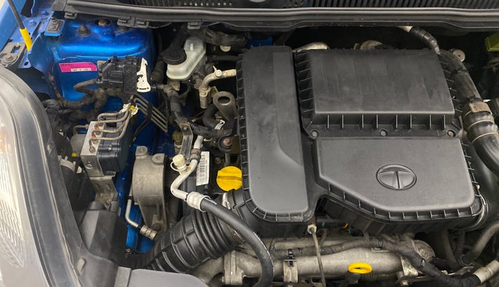 2018 Tata NEXON XZ DIESEL, Diesel, Manual, 41,691 km, Engine View - Right