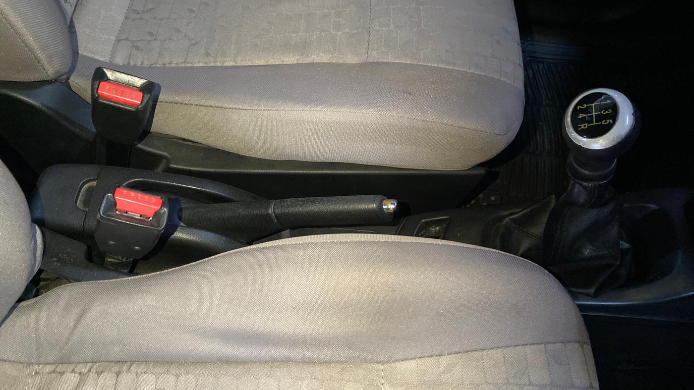 2015 Maruti Wagon R 1.0 VXI, Petrol, Manual, 49,284 km, Gear Lever