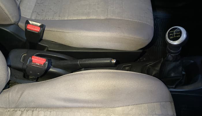 2015 Maruti Wagon R 1.0 VXI, Petrol, Manual, 49,284 km, Gear Lever