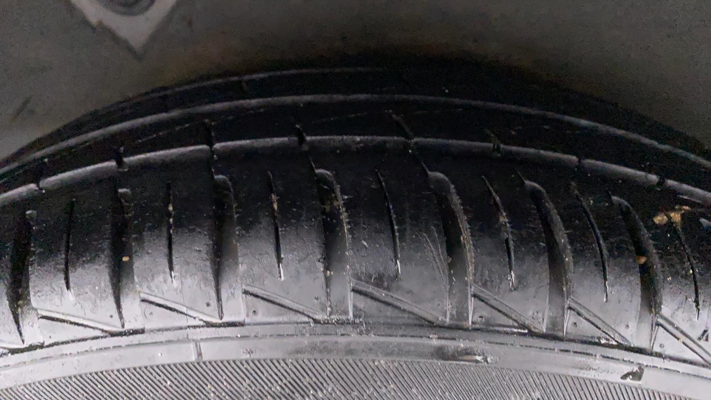 2012 Hyundai i10 SPORTZ 1.2 AT KAPPA2, Petrol, Automatic, 72,803 km, Right Rear Tyre Tread