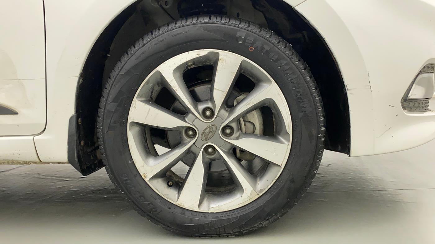 2015 Hyundai Elite i20 ASTA 1.2, Petrol, Manual, 61,410 km, Right Front Wheel