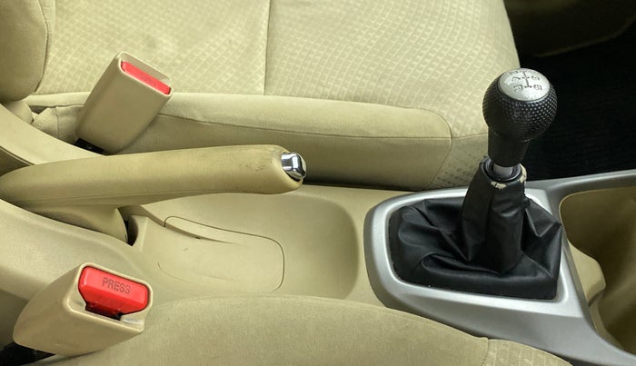 2011 Honda City V MT PETROL, Petrol, Manual, 73,793 km, Gear Lever