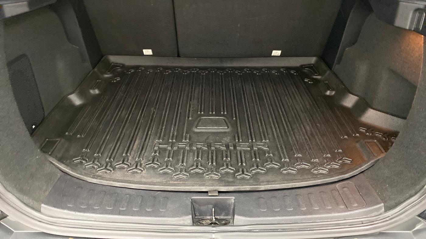 2019 Tata Harrier XZ DARK EDITION, Diesel, Manual, 36,245 km, Boot Inside