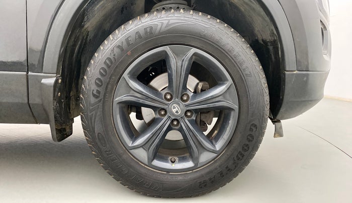 2019 Tata Harrier XZ DARK EDITION, Diesel, Manual, 36,245 km, Right Front Wheel