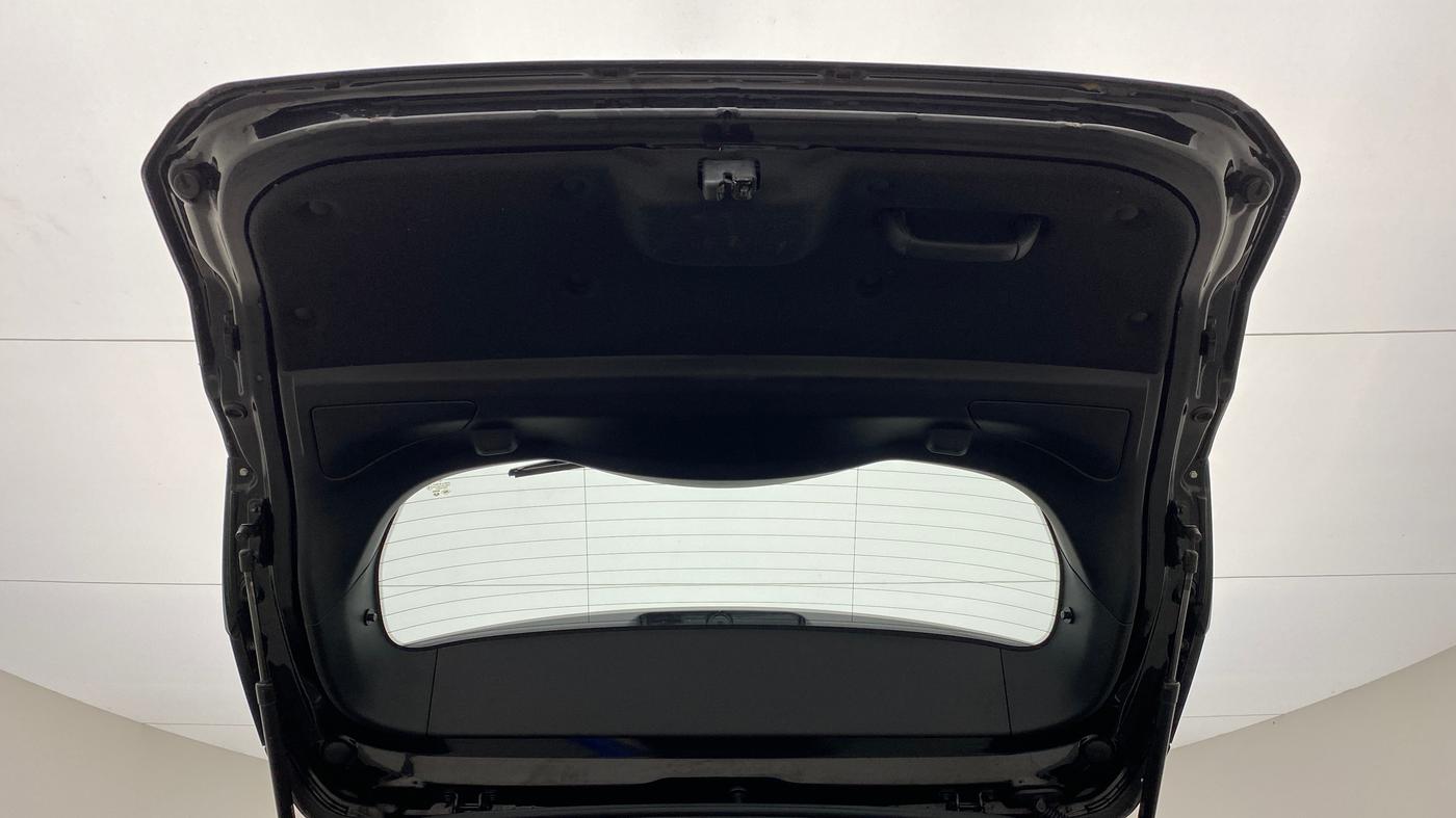 2019 Tata Harrier XZ DARK EDITION, Diesel, Manual, 36,245 km, Boot Door Open