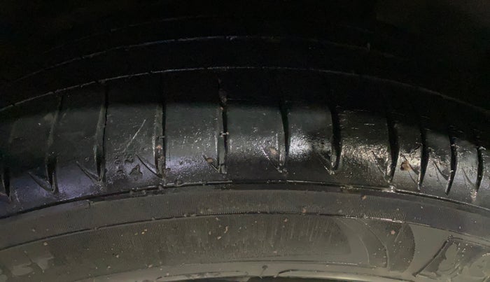 2016 Honda BR-V 1.5L I-VTEC V CVT, Petrol, Automatic, 24,619 km, Left Rear Tyre Tread