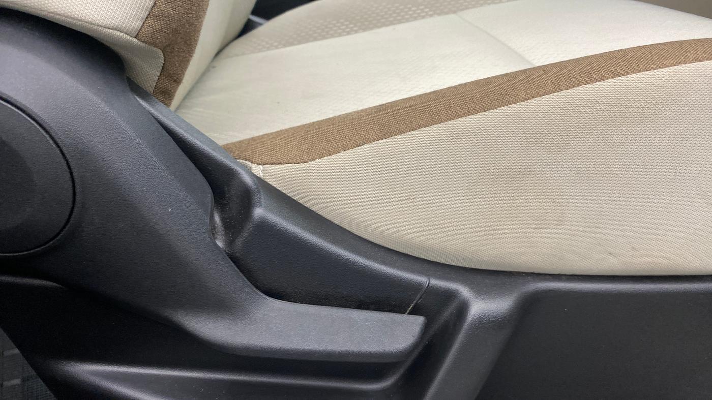 2020 Maruti New Wagon-R VXI 1.0, Petrol, Manual, 13,044 km, Driver Side Adjustment Panel