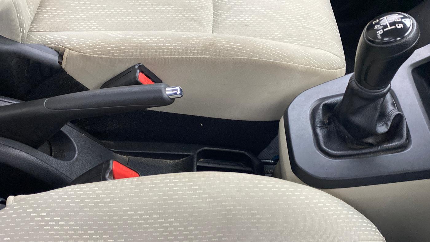 2020 Maruti New Wagon-R VXI 1.0, Petrol, Manual, 13,044 km, Gear Lever