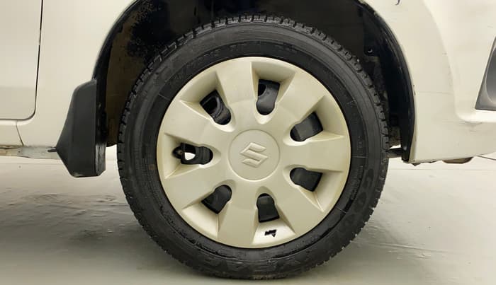 2014 Maruti Alto K10 VXI AMT, Petrol, Automatic, 62,514 km, Right Front Wheel