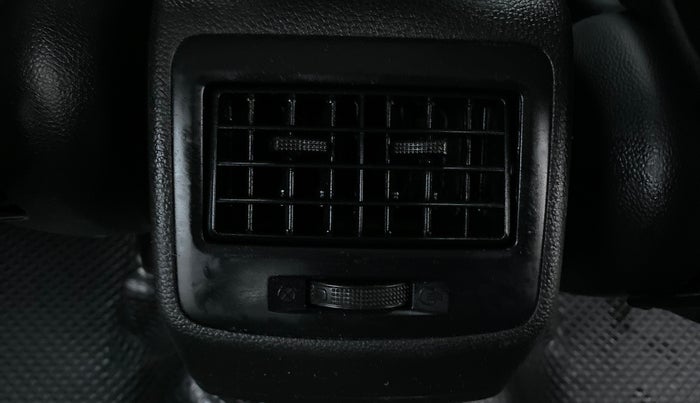 2016 Hyundai Xcent S AT 1.2, Petrol, Automatic, 25,602 km, Rear AC Vents