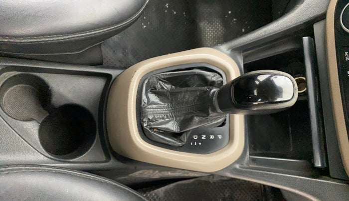 2015 Hyundai Xcent SX 1.2 (O), CNG, Manual, 1,15,519 km, Gear Lever