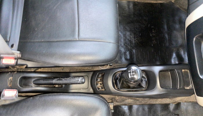 2014 Maruti Wagon R 1.0 LXI, CNG, Manual, 74,938 km, Gear Lever