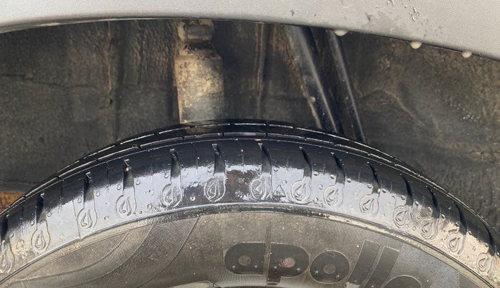 2020 Renault Kwid RXT 0.8, Petrol, Manual, 25,067 km, Right Rear Tyre Tread