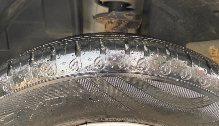 2020 Renault Kwid RXT 0.8, Petrol, Manual, 25,067 km, Left Front Tyre Tread