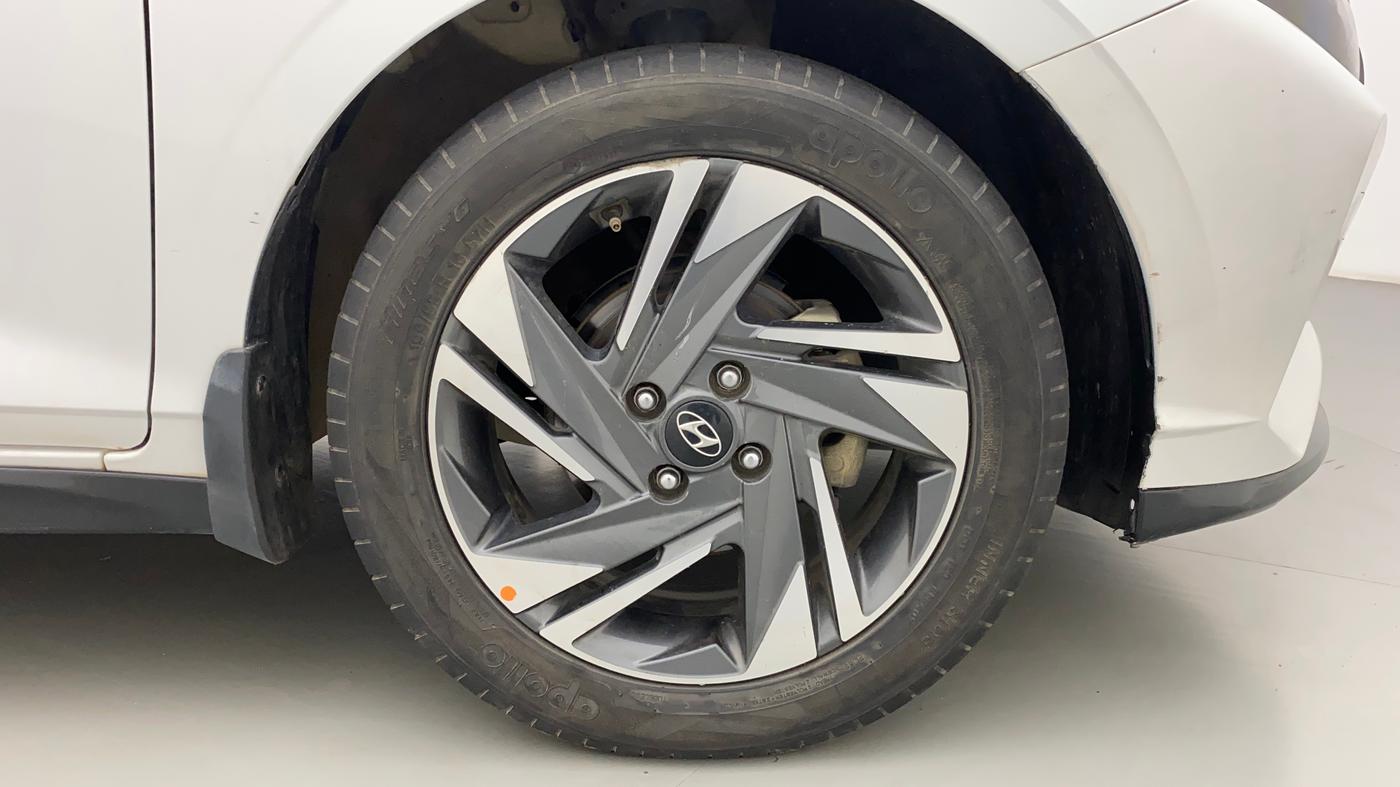 2021 Hyundai NEW I20 ASTA (O) 1.5 CRDI MT, Diesel, Manual, 58,488 km, Right Front Wheel