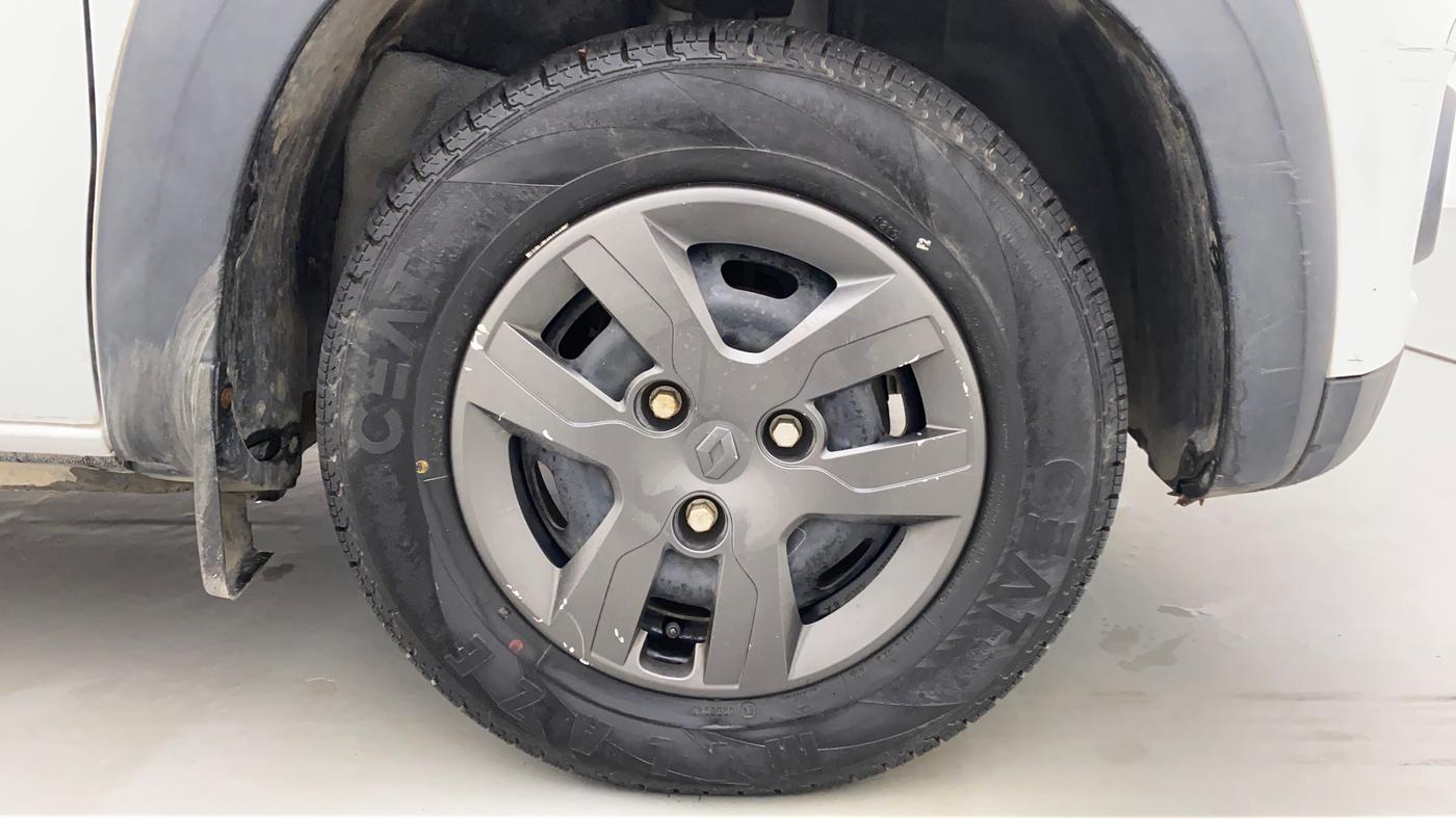 2019 Renault Kwid RXT 1.0 EASY-R AT OPTION, Petrol, Automatic, 18,781 km, Right Front Wheel