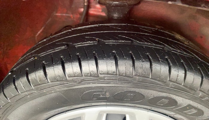 2018 Maruti Alto 800 LXI, Petrol, Manual, 38,133 km, Right Front Tyre Tread