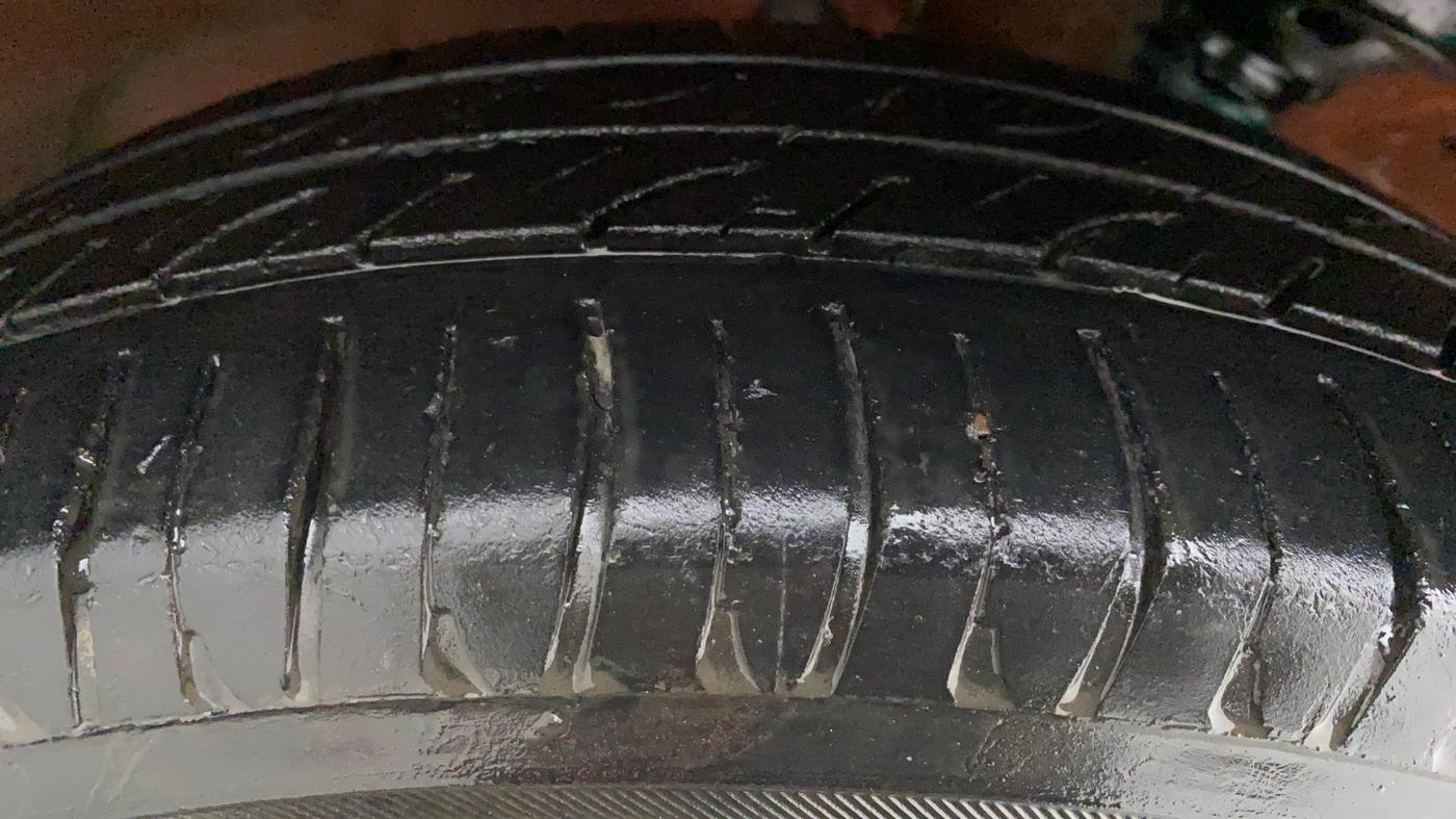 2016 Maruti Wagon R 1.0 VXI, Petrol, Manual, 34,706 km, Right Rear Tyre Tread