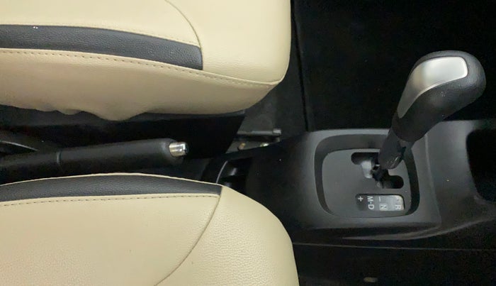 2017 Maruti Wagon R 1.0 VXI AMT, Petrol, Automatic, 10,741 km, Gear Lever