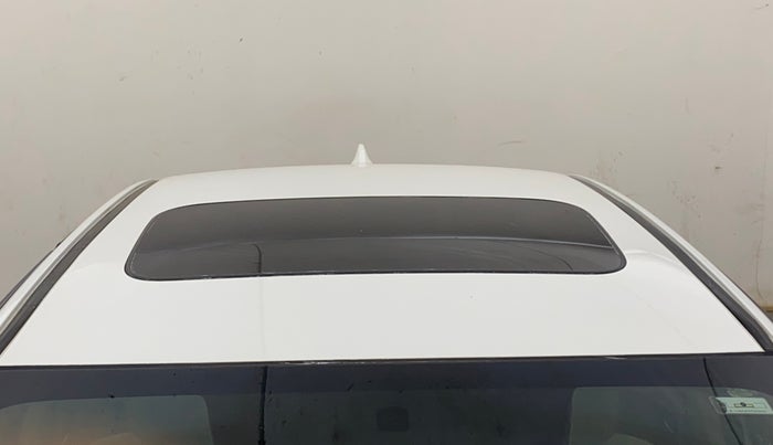 2016 Honda City 1.5L I-VTEC VX CVT, Petrol, Automatic, 1,19,796 km, Moonroof/ Sunroof