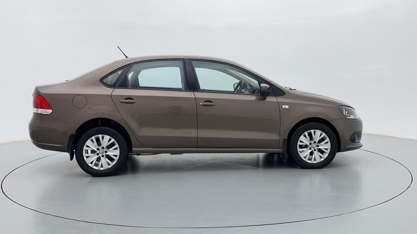 2015 Volkswagen Vento HIGHLINE TDI AT, Diesel, Automatic, 79,941 km, Right Side