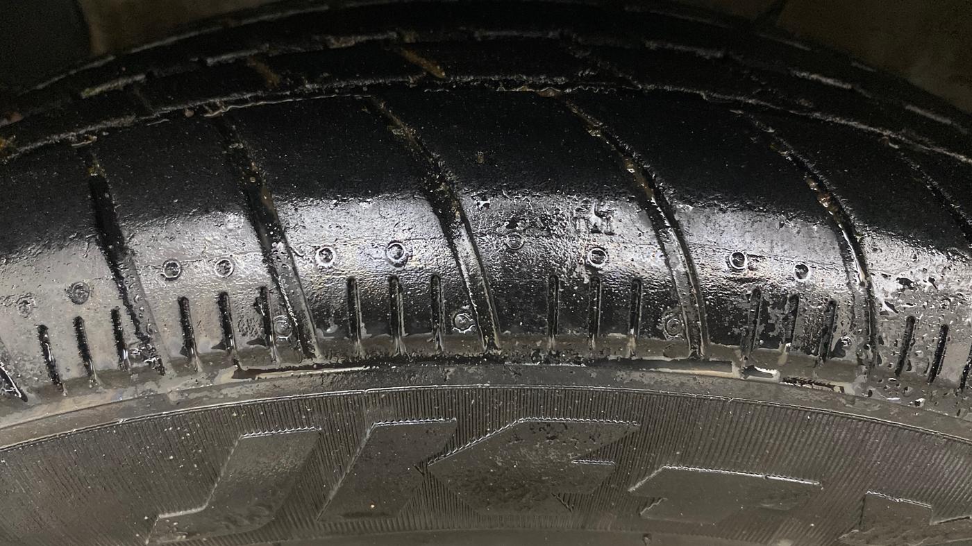 2018 Hyundai NEW SANTRO SPORTZ CNG, CNG, Manual, 94,346 km, Left Front Tyre Tread