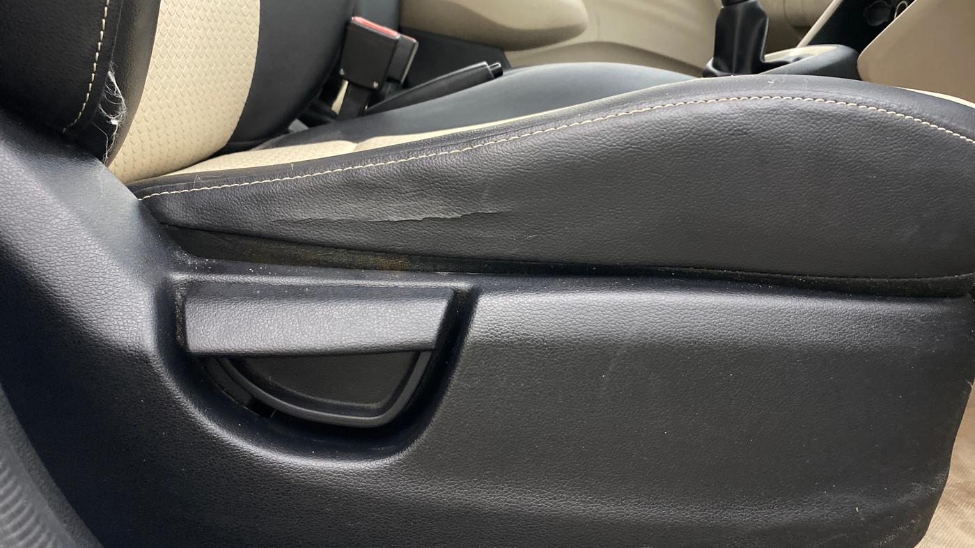 2018 Hyundai NEW SANTRO SPORTZ CNG, CNG, Manual, 94,346 km, Driver Side Adjustment Panel