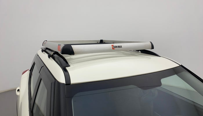 2020 Mahindra XUV300 W6 1.2 PETROL, Petrol, Manual, 45,767 km, Roof
