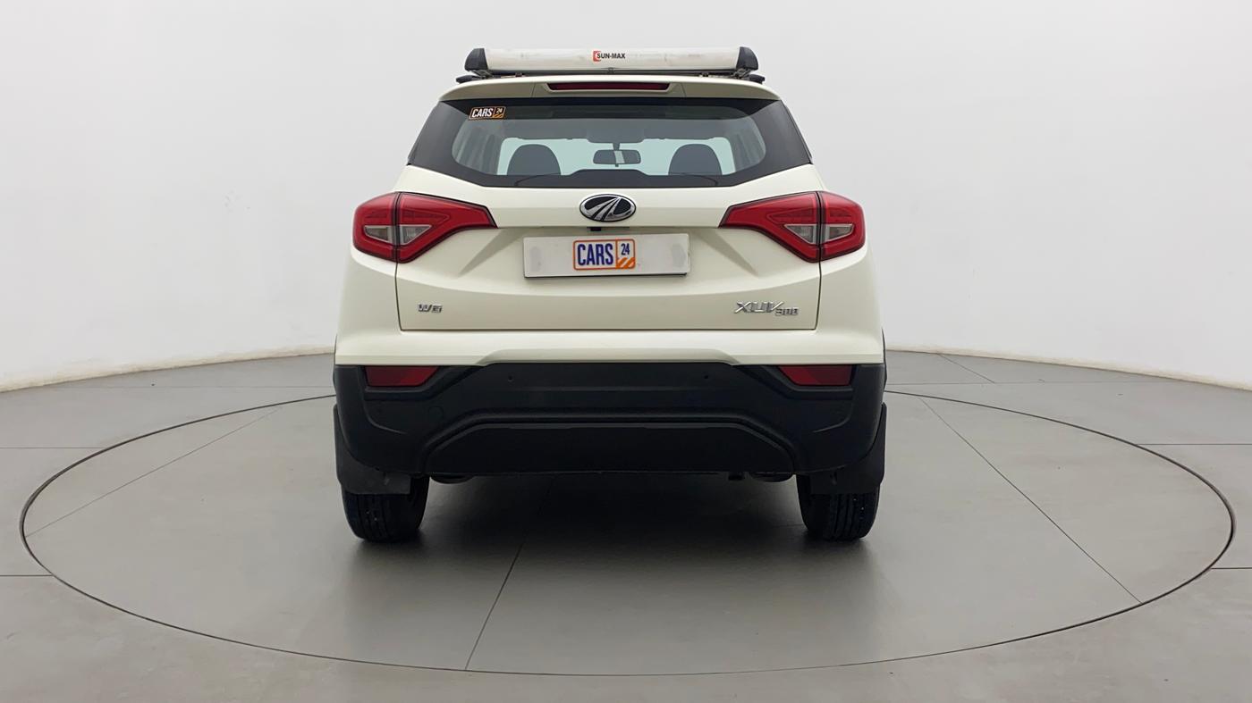 2020 Mahindra XUV300 W6 1.2 PETROL, Petrol, Manual, 45,767 km, Back/Rear