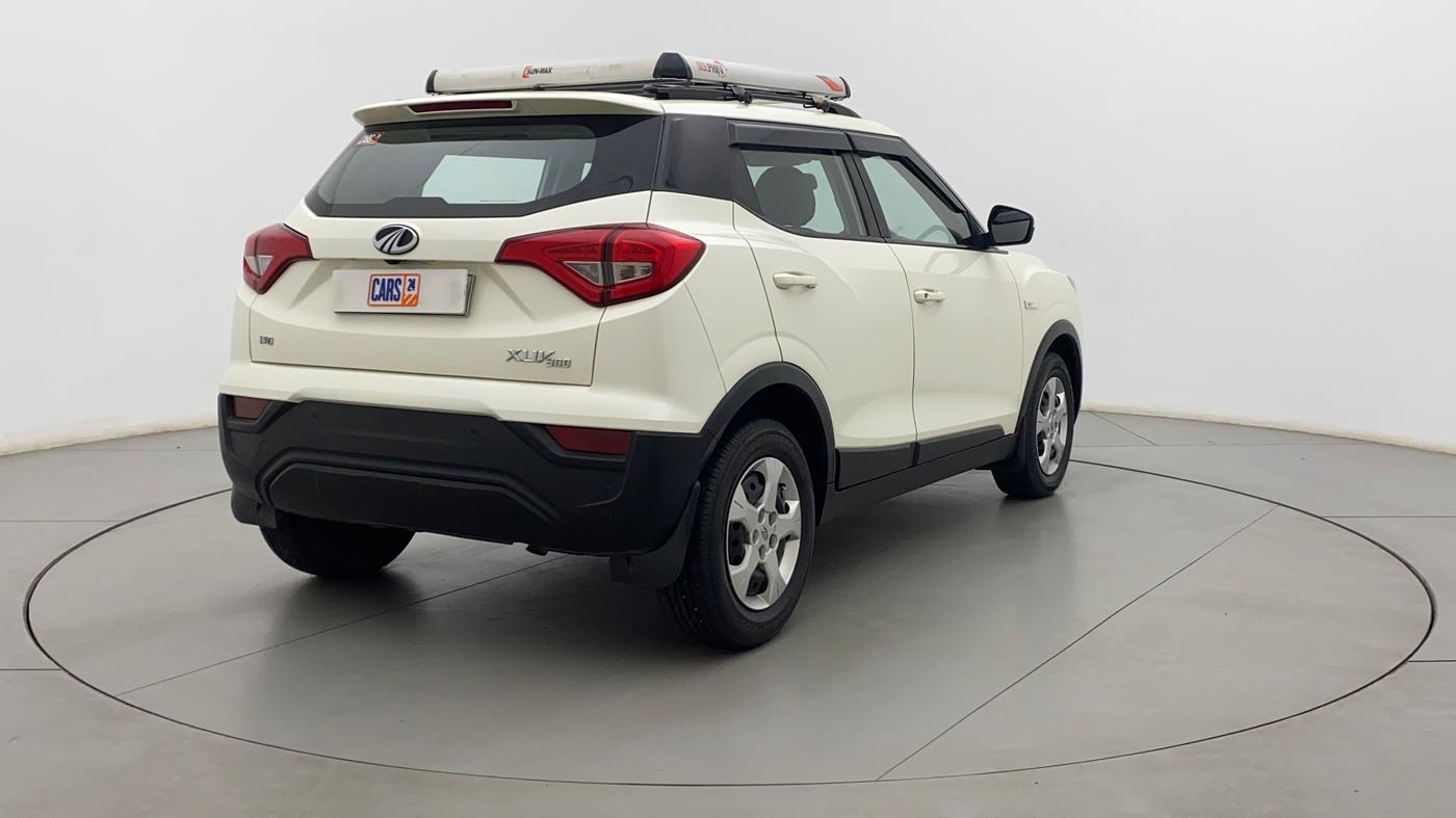2020 Mahindra XUV300 W6 1.2 PETROL, Petrol, Manual, 45,767 km, Right Back Diagonal