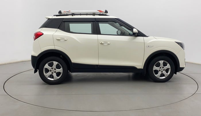 2020 Mahindra XUV300 W6 1.2 PETROL, Petrol, Manual, 45,767 km, Right Side View